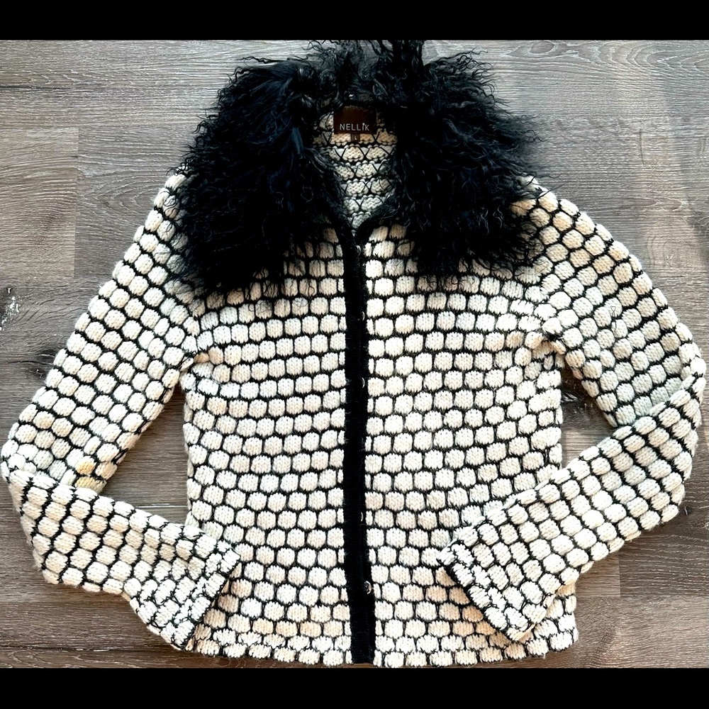 NELLIK faux fur trim black and white wool sweater